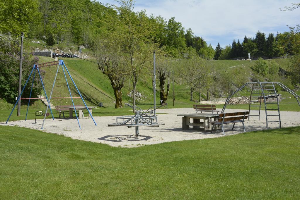 Hotel Du Col De La Machine Saint-Jean-en-Royans Zewnętrze zdjęcie